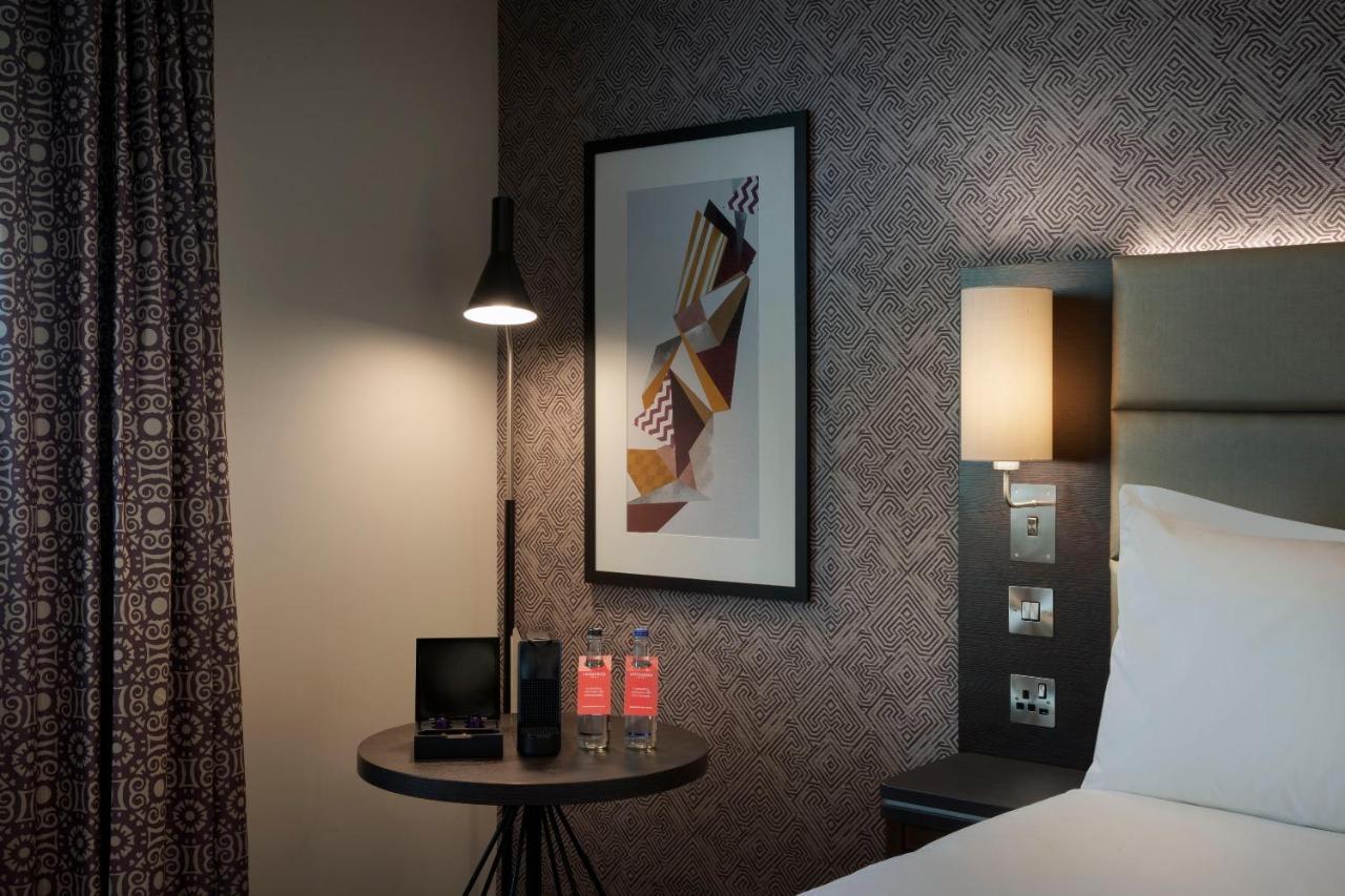 Leonardo Hotel Chester Extérieur photo